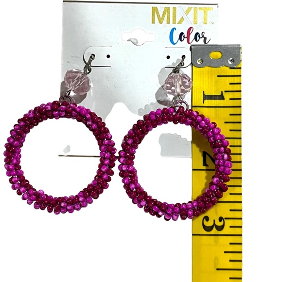 Mixit Women's Drop Hoop Beaded Earrings Pink Glass Silver Tone French Wire NWT - Picture 5 of 6